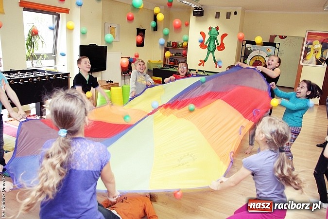 Zdjęcie w galerii na portalu naszraciborz.pl: Klasa na medal w Szkole Podstawowej nr 1 wiadomości z regionu