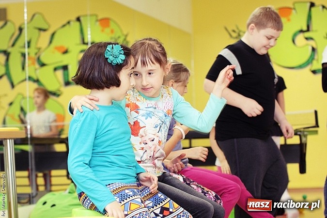 Zdjęcie w galerii na portalu naszraciborz.pl: Klasa na medal w Szkole Podstawowej nr 1 wiadomości z regionu