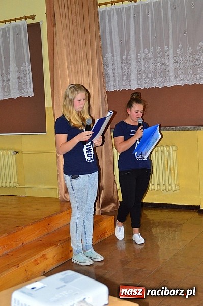 Zdjęcie w galerii na portalu naszraciborz.pl: Nowe przyjaźnie, wyjazd do Hiszpanii, przygoda na całe życie - gimnazjum w Bieńkowicach podsumowało projekt Comenius wiadomości z regionu