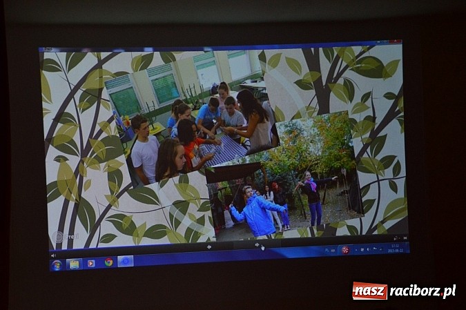 Zdjęcie w galerii na portalu naszraciborz.pl: Nowe przyjaźnie, wyjazd do Hiszpanii, przygoda na całe życie - gimnazjum w Bieńkowicach podsumowało projekt Comenius wiadomości z regionu