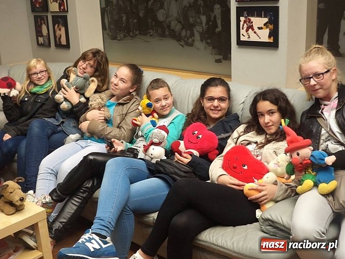 Zdjęcie w galerii na portalu naszraciborz.pl: Nowe przyjaźnie, wyjazd do Hiszpanii, przygoda na całe życie - gimnazjum w Bieńkowicach podsumowało projekt Comenius wiadomości z regionu