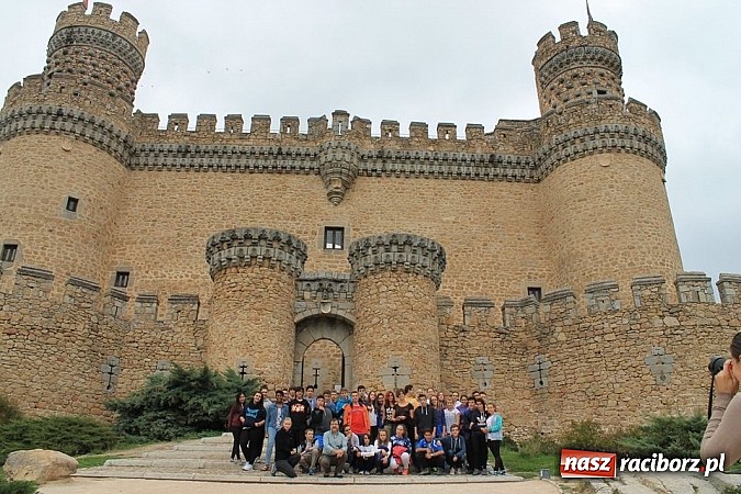 Zdjęcie w galerii na portalu naszraciborz.pl: Nowe przyjaźnie, wyjazd do Hiszpanii, przygoda na całe życie - gimnazjum w Bieńkowicach podsumowało projekt Comenius wiadomości z regionu