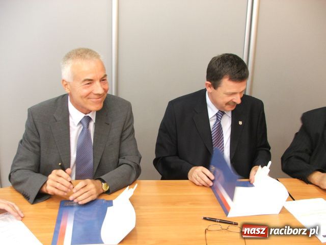 Zdjęcie w galerii na portalu naszraciborz.pl: ŚLĄSK wyremontuje Zamek Piastowski  wiadomości z regionu