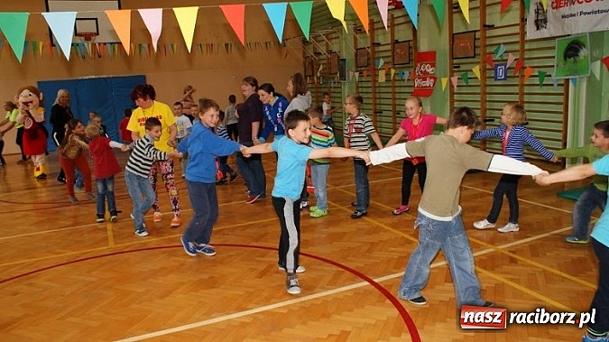 Zdjęcie w galerii na portalu naszraciborz.pl: Czerwcowy Turniej Przedszkolaków raciborskiej biblioteki wiadomości z regionu