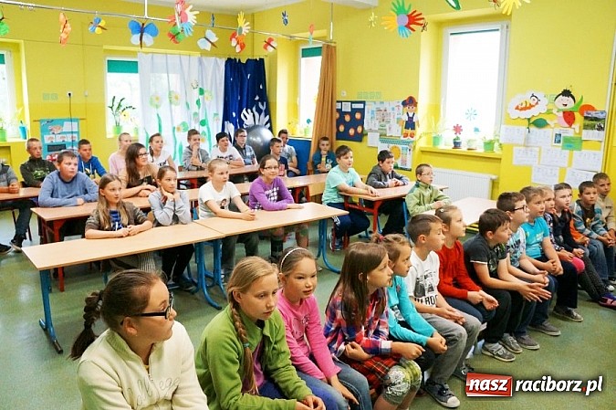 Zdjęcie w galerii na portalu naszraciborz.pl: Laureaci konkursu Zaadoptuj rzekę wiadomości z regionu