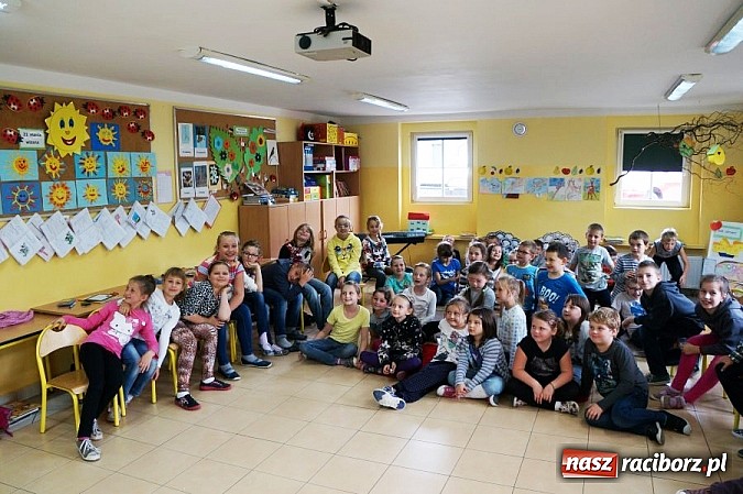 Zdjęcie w galerii na portalu naszraciborz.pl: Laureaci konkursu Zaadoptuj rzekę wiadomości z regionu