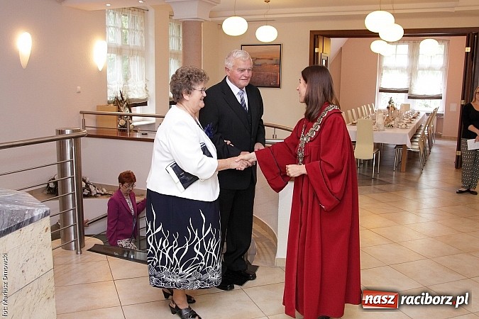 Zdjęcie w galerii na portalu naszraciborz.pl: I że Cię nie opuszczę aż do śmierci - złote gody w Urzędzie Stanu Cywilnego wiadomości z regionu