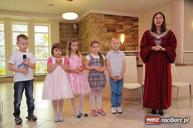 Zdjęcie w galerii na portalu naszraciborz.pl: I że Cię nie opuszczę aż do śmierci - złote gody w Urzędzie Stanu Cywilnego wiadomości z regionu