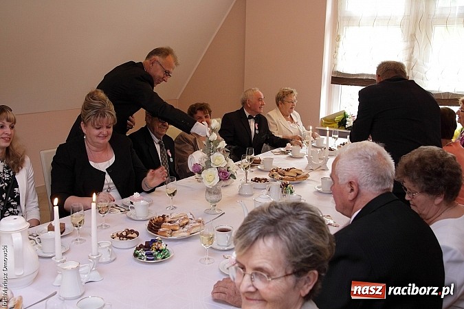 Zdjęcie w galerii na portalu naszraciborz.pl: I że Cię nie opuszczę aż do śmierci - złote gody w Urzędzie Stanu Cywilnego wiadomości z regionu