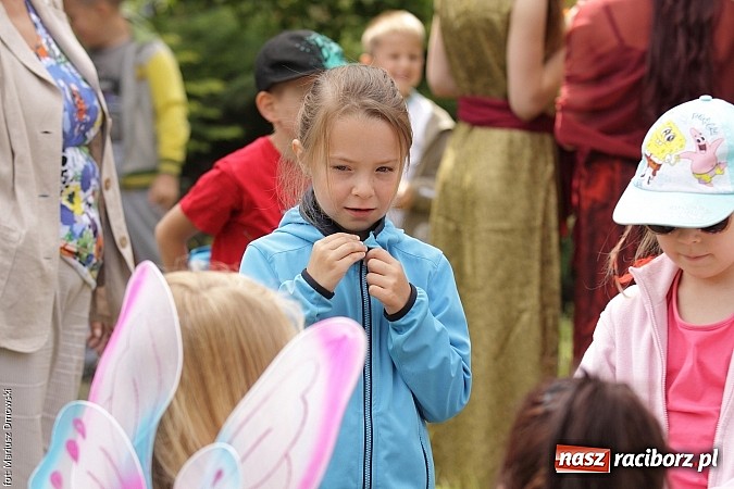 Zdjęcie w galerii na portalu naszraciborz.pl: Wakacyjne czytanie z ZSZ  wiadomości z regionu