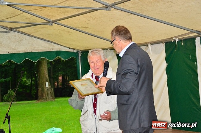 Zdjęcie w galerii na portalu naszraciborz.pl: Faceci w kiltach, czyli Szkocka Intryga w wojnowickim pałacu wiadomości z regionu