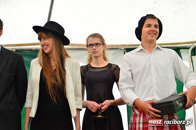 Zdjęcie w galerii na portalu naszraciborz.pl: Faceci w kiltach, czyli Szkocka Intryga w wojnowickim pałacu wiadomości z regionu