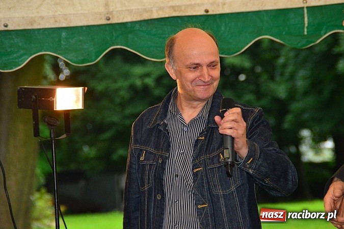 Zdjęcie w galerii na portalu naszraciborz.pl: Faceci w kiltach, czyli Szkocka Intryga w wojnowickim pałacu wiadomości z regionu