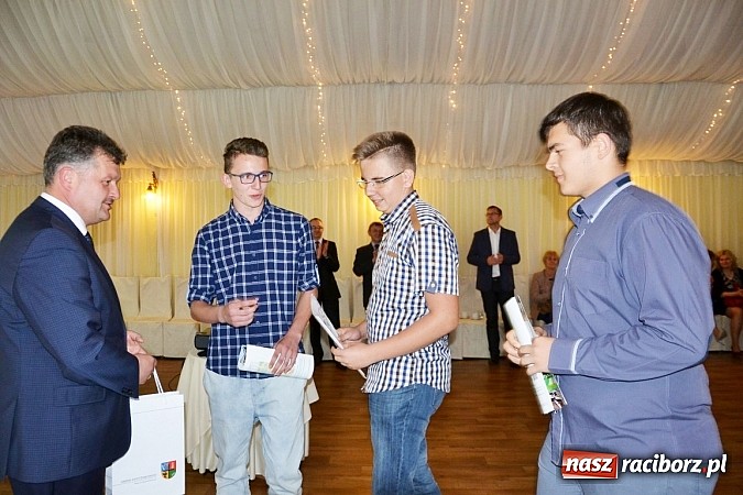 Zdjęcie w galerii na portalu naszraciborz.pl: Podsumowanie drugiej edycji projektu StartUp wiadomości z regionu