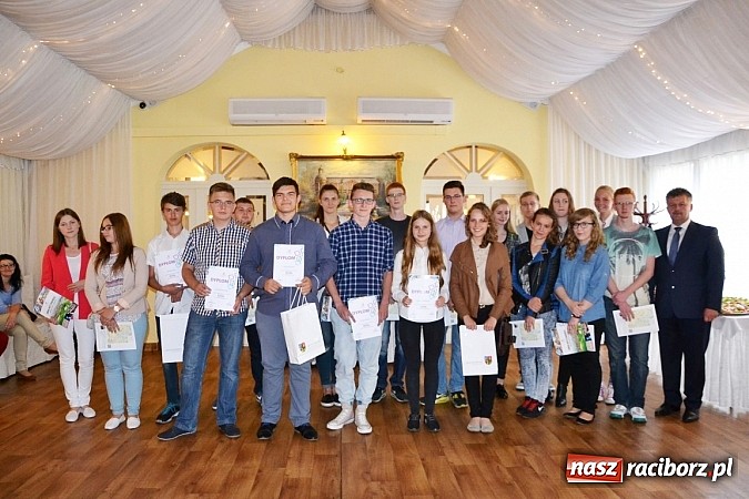 Zdjęcie w galerii na portalu naszraciborz.pl: Podsumowanie drugiej edycji projektu StartUp wiadomości z regionu