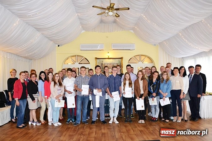 Zdjęcie w galerii na portalu naszraciborz.pl: Podsumowanie drugiej edycji projektu StartUp wiadomości z regionu