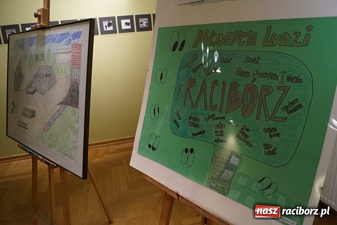 Zdjęcie w galerii na portalu naszraciborz.pl: RCK rozstrzygnęło konkurs Racib&oacute;rz okiem młodych wiadomości z regionu