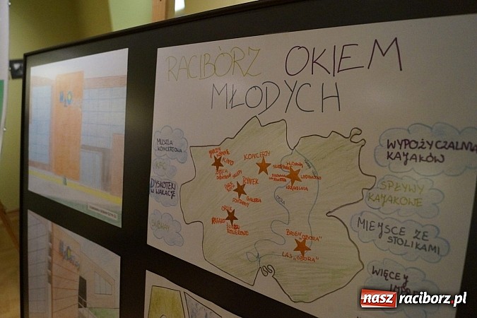 Zdjęcie w galerii na portalu naszraciborz.pl: RCK rozstrzygnęło konkurs Racib&oacute;rz okiem młodych wiadomości z regionu