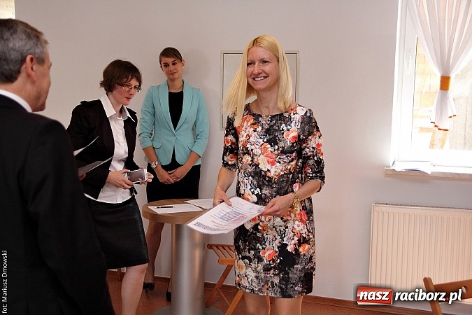 Zdjęcie w galerii na portalu naszraciborz.pl: Wójt Rudnika uhonorował prymusów wiadomości z regionu