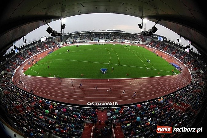 Zdjęcie w galerii na portalu naszraciborz.pl: Uczniowie z Tworkowa na mityngu w Ostrawie wiadomości z regionu