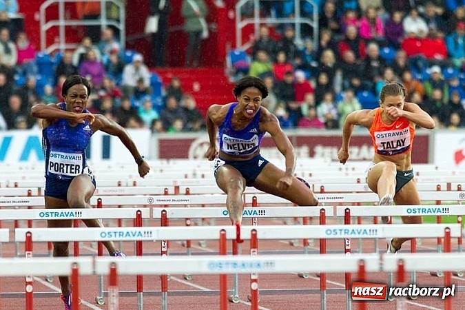 Zdjęcie w galerii na portalu naszraciborz.pl: Uczniowie z Tworkowa na mityngu w Ostrawie wiadomości z regionu