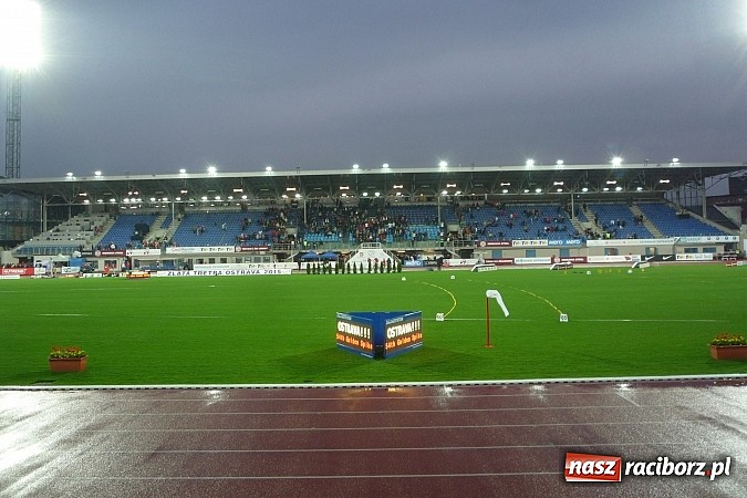 Zdjęcie w galerii na portalu naszraciborz.pl: Uczniowie z Tworkowa na mityngu w Ostrawie wiadomości z regionu