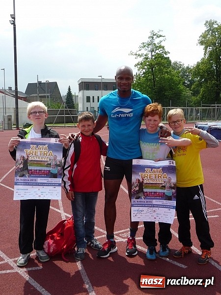 Zdjęcie w galerii na portalu naszraciborz.pl: Uczniowie z Tworkowa na mityngu w Ostrawie wiadomości z regionu