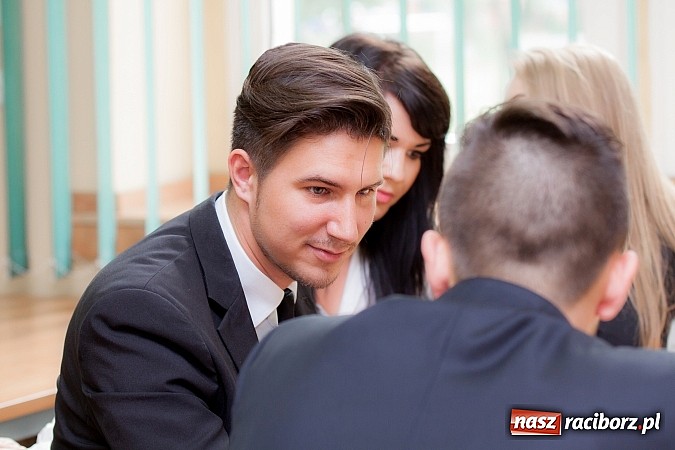 Zdjęcie w galerii na portalu naszraciborz.pl: Rusza nabór do raciborskiej PWSZ i nowa kampania promocyjna uczelni. Zobacz jak studenci widzą nasze miasto! wiadomości z regionu