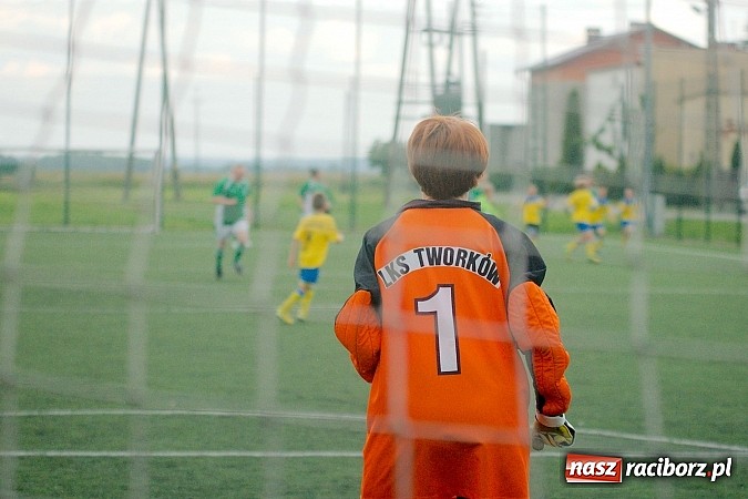 Zdjęcie w galerii na portalu naszraciborz.pl: Podsumowanie sezonu w Tworkowie. Orliki i trampkarze lepsi od rodziców wiadomości z regionu
