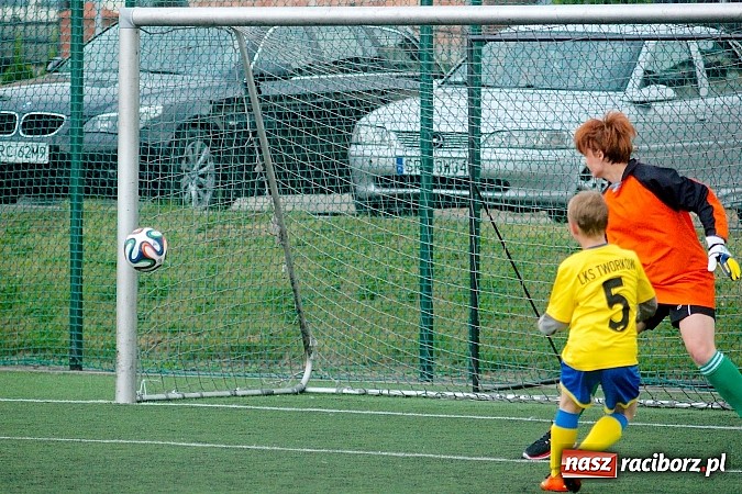 Zdjęcie w galerii na portalu naszraciborz.pl: Podsumowanie sezonu w Tworkowie. Orliki i trampkarze lepsi od rodziców wiadomości z regionu