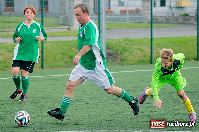 Zdjęcie w galerii na portalu naszraciborz.pl: Podsumowanie sezonu w Tworkowie. Orliki i trampkarze lepsi od rodziców wiadomości z regionu