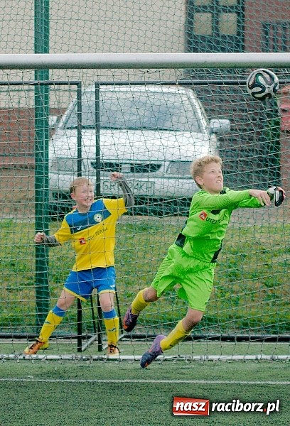 Zdjęcie w galerii na portalu naszraciborz.pl: Podsumowanie sezonu w Tworkowie. Orliki i trampkarze lepsi od rodziców wiadomości z regionu