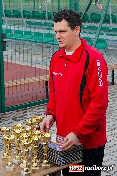 Zdjęcie w galerii na portalu naszraciborz.pl: Podsumowanie sezonu w Tworkowie. Orliki i trampkarze lepsi od rodziców wiadomości z regionu