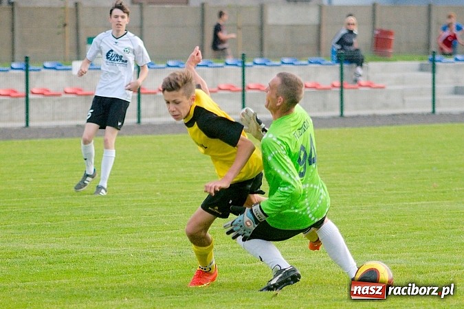 Zdjęcie w galerii na portalu naszraciborz.pl: Podsumowanie sezonu w Tworkowie. Orliki i trampkarze lepsi od rodziców wiadomości z regionu