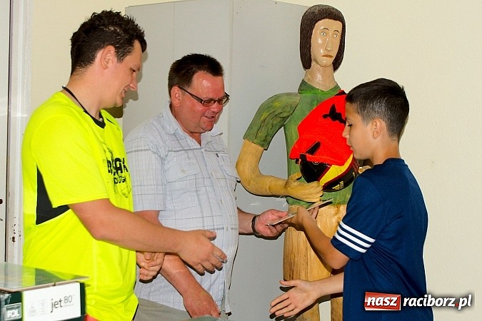 Zdjęcie w galerii na portalu naszraciborz.pl: Podsumowanie sezonu w Tworkowie. Orliki i trampkarze lepsi od rodziców wiadomości z regionu