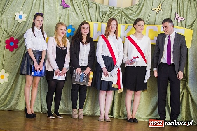 Zdjęcie w galerii na portalu naszraciborz.pl: Zakończenie roku szkolnego w Ekonomiku wiadomości z regionu