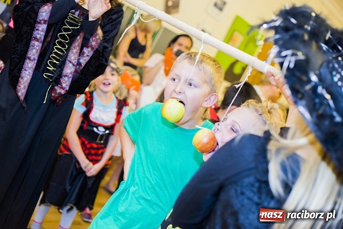 Zdjęcie w galerii na portalu naszraciborz.pl: Powitanie wakacji na zamku, czyli IV Zamkowa Noc z Duchami  wiadomości z regionu