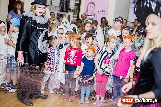 Zdjęcie w galerii na portalu naszraciborz.pl: Powitanie wakacji na zamku, czyli IV Zamkowa Noc z Duchami  wiadomości z regionu