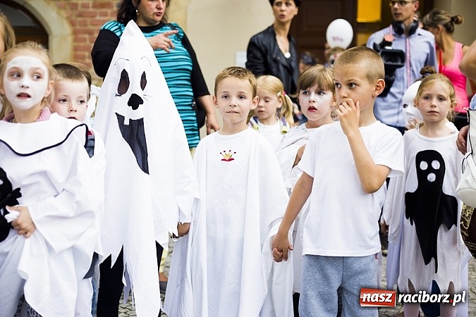 Zdjęcie w galerii na portalu naszraciborz.pl: Powitanie wakacji na zamku, czyli IV Zamkowa Noc z Duchami  wiadomości z regionu