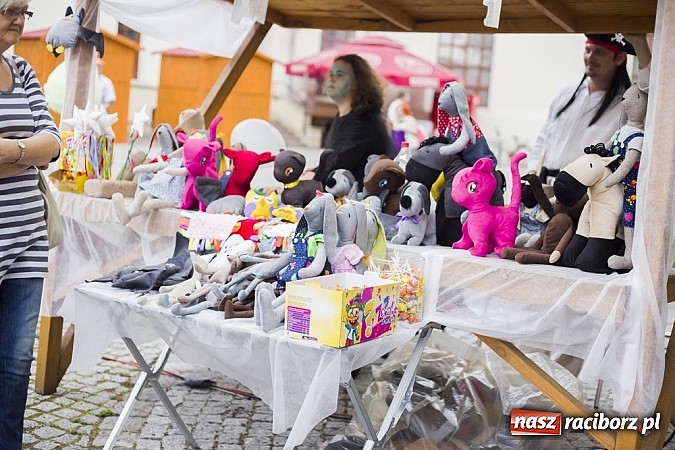 Zdjęcie w galerii na portalu naszraciborz.pl: Powitanie wakacji na zamku, czyli IV Zamkowa Noc z Duchami  wiadomości z regionu