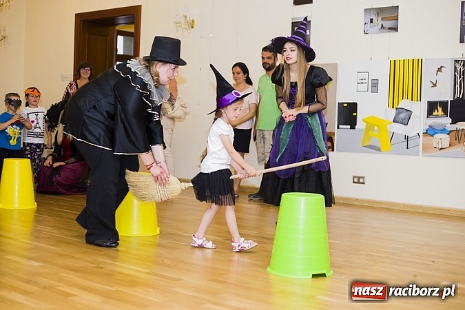 Zdjęcie w galerii na portalu naszraciborz.pl: Powitanie wakacji na zamku, czyli IV Zamkowa Noc z Duchami  wiadomości z regionu