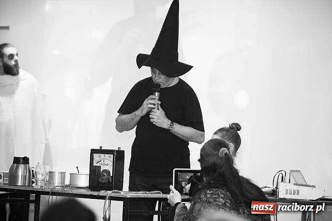 Zdjęcie w galerii na portalu naszraciborz.pl: Powitanie wakacji na zamku, czyli IV Zamkowa Noc z Duchami  wiadomości z regionu