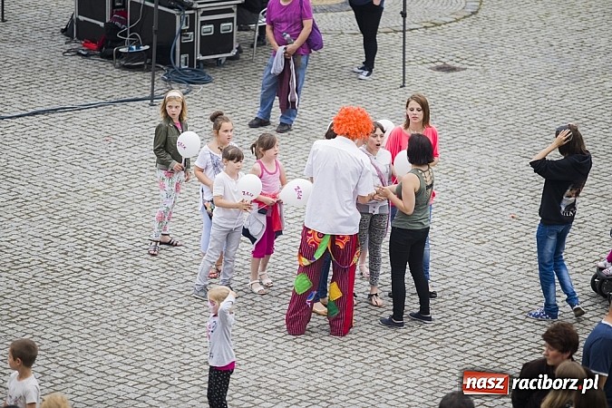 Zdjęcie w galerii na portalu naszraciborz.pl: Powitanie wakacji na zamku, czyli IV Zamkowa Noc z Duchami  wiadomości z regionu