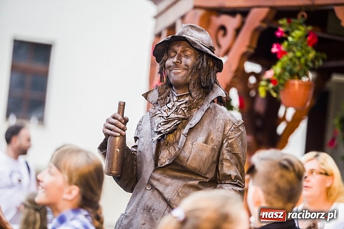 Zdjęcie w galerii na portalu naszraciborz.pl: Powitanie wakacji na zamku, czyli IV Zamkowa Noc z Duchami  wiadomości z regionu