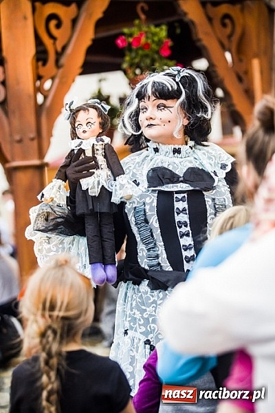 Zdjęcie w galerii na portalu naszraciborz.pl: Powitanie wakacji na zamku, czyli IV Zamkowa Noc z Duchami  wiadomości z regionu