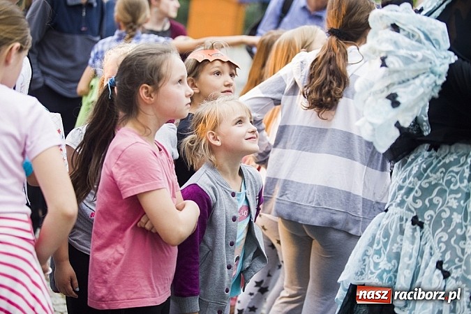 Zdjęcie w galerii na portalu naszraciborz.pl: Powitanie wakacji na zamku, czyli IV Zamkowa Noc z Duchami  wiadomości z regionu