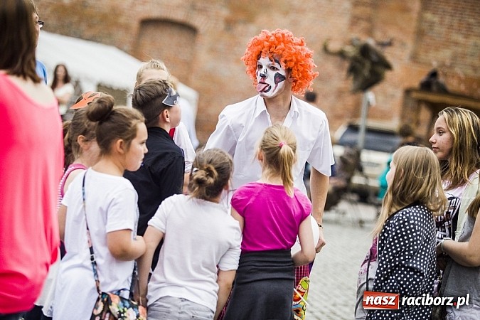 Zdjęcie w galerii na portalu naszraciborz.pl: Powitanie wakacji na zamku, czyli IV Zamkowa Noc z Duchami  wiadomości z regionu