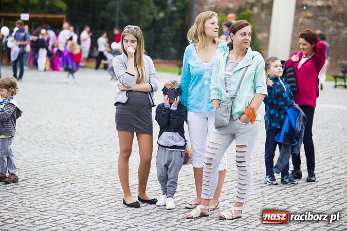 Zdjęcie w galerii na portalu naszraciborz.pl: Powitanie wakacji na zamku, czyli IV Zamkowa Noc z Duchami  wiadomości z regionu