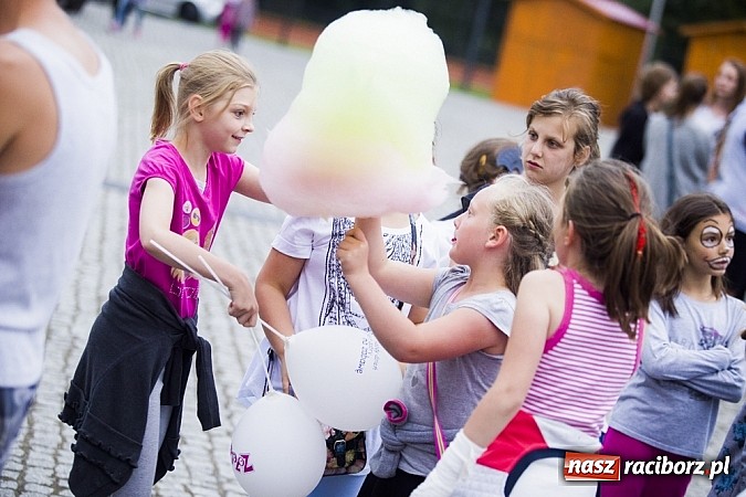 Zdjęcie w galerii na portalu naszraciborz.pl: Powitanie wakacji na zamku, czyli IV Zamkowa Noc z Duchami  wiadomości z regionu