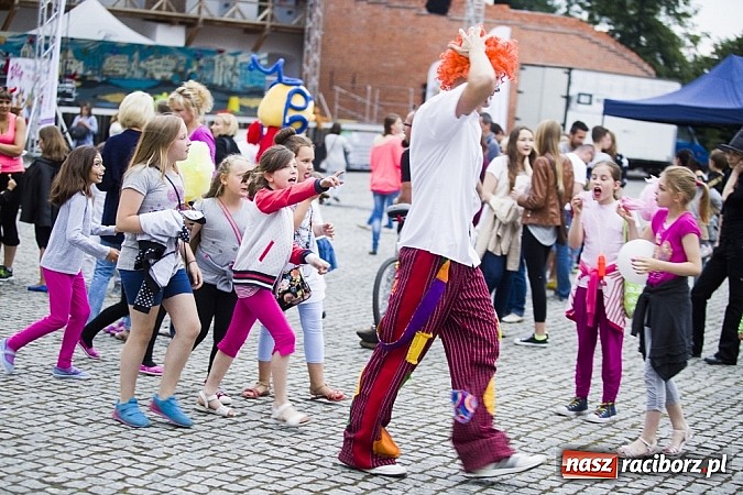 Zdjęcie w galerii na portalu naszraciborz.pl: Powitanie wakacji na zamku, czyli IV Zamkowa Noc z Duchami  wiadomości z regionu
